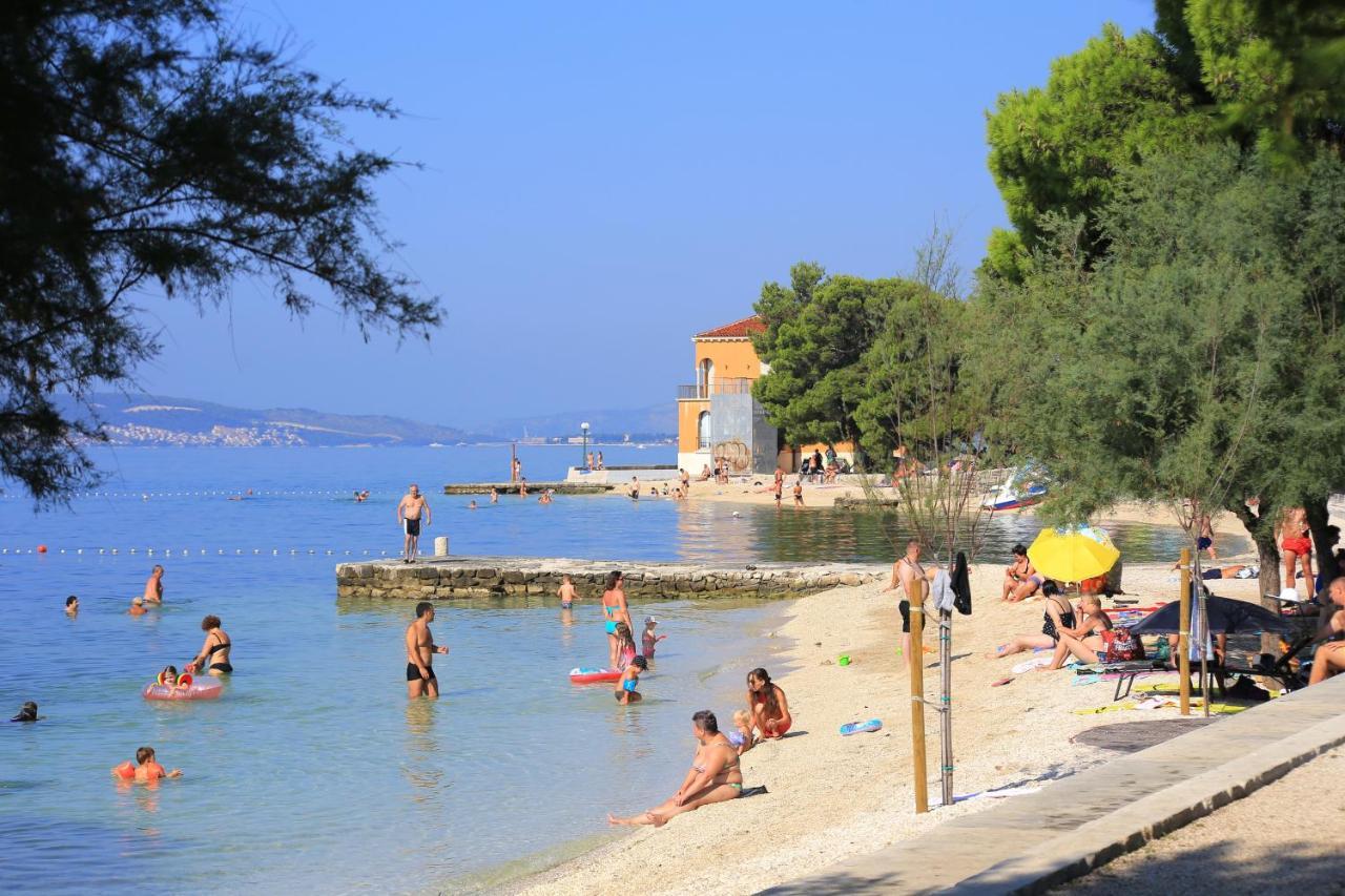 Apartments By The Sea Kastel Kambelovac, Kastela - 17188 Kültér fotó