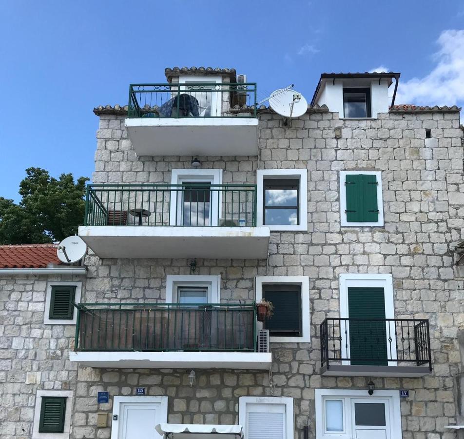 Apartments By The Sea Kastel Kambelovac, Kastela - 17188 Kültér fotó